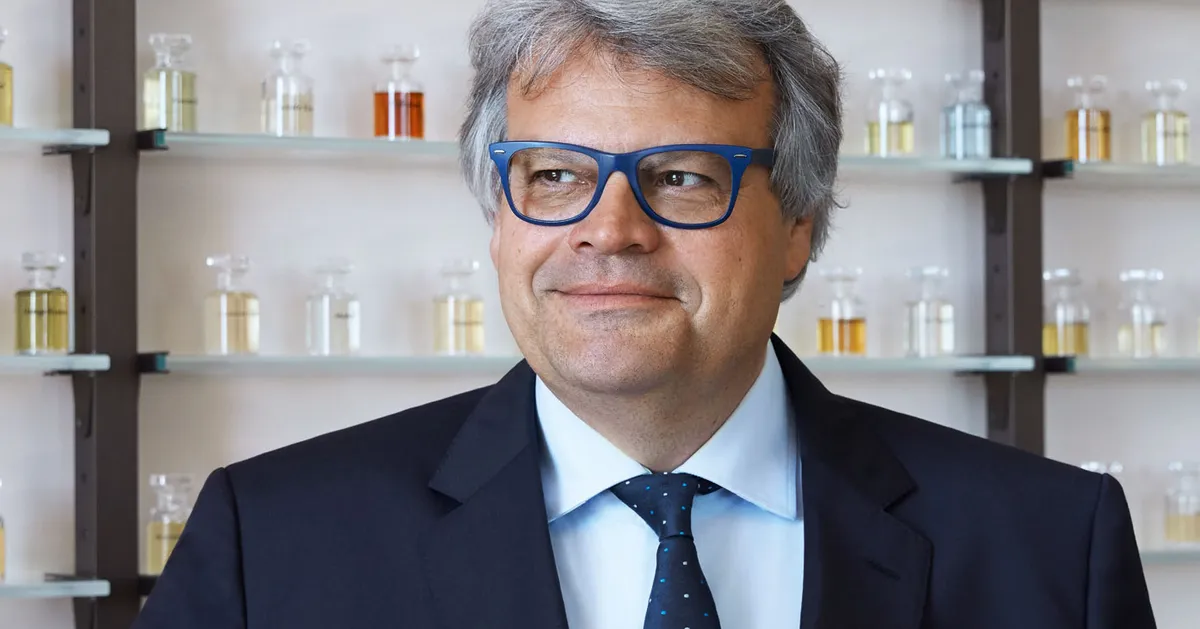 بیوگرافی و محصولات ژاک کاوالیه (Jacques Cavallier) - فروشگاه عطر هامین