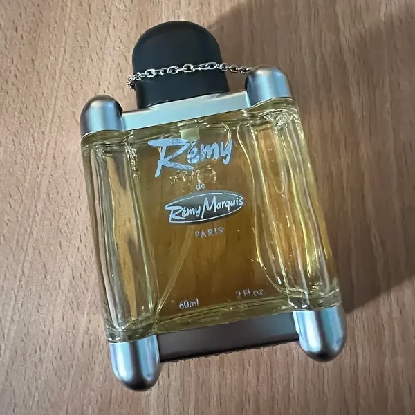 بطری عطر مردانه رمی مارکویس