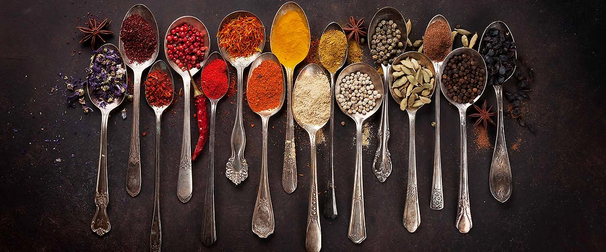 عطر و ادکلن با نت های ادویه ای (spicy notes)
